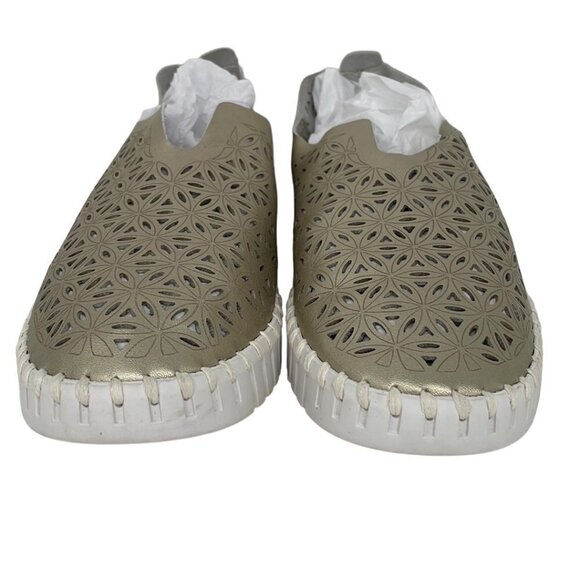 Ilse Jacobsen Hornbaek Women's Slip on Shoes Cut Out Floral Gold Size 41 - Picture 2 of 13